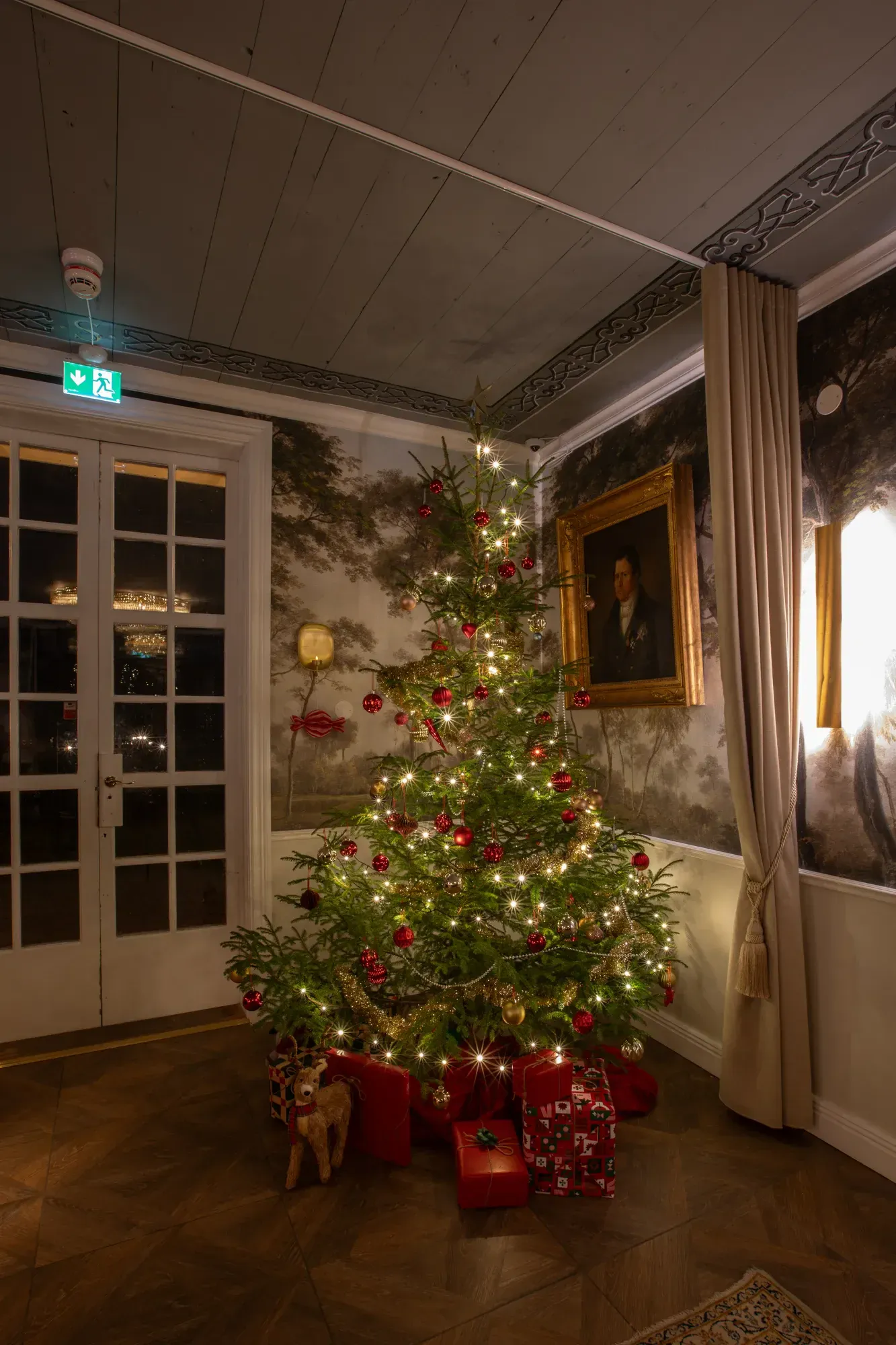 Juldekorationer på herrgården.